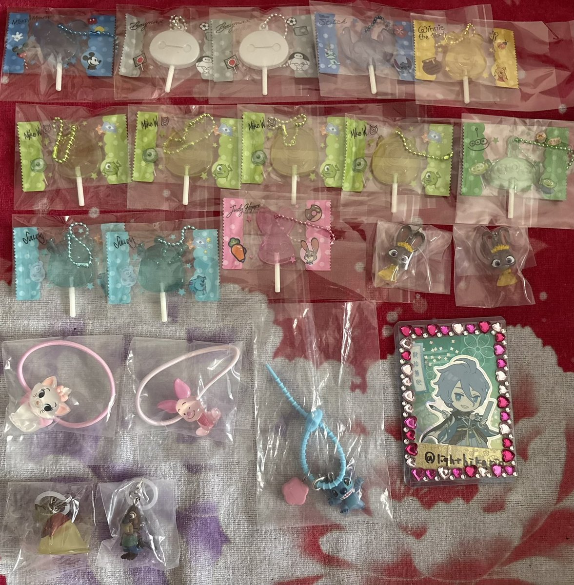lighthikarin's tweet photo. 交換 譲渡 ディズニー キャンディチャームズ グミ ガチャ めじるし

譲
★ミッキー.ベイマックス.スティッチ.プーさん.エイリアン.ジュディ.マリー
無印 マイク.サリー.ピグレット.ロズ.ニブルズ

求
キャンディ ニック2点
異種画像2 ハロウィンめじるし各1点
定価送料

→ https://t.co/YbwVEBTMpj