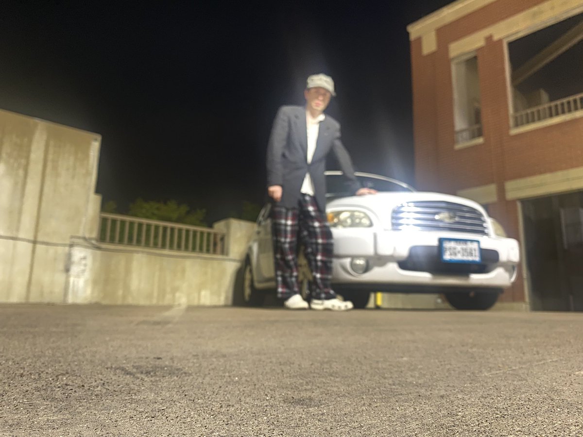 DTMWeatherVideo's tweet photo. SCC Night VIBEZ (09/21/2026) Waxahachie, Texas #mycar #chevyhhr #stormchasingchevy https://t.co/rfyxHn5JLa