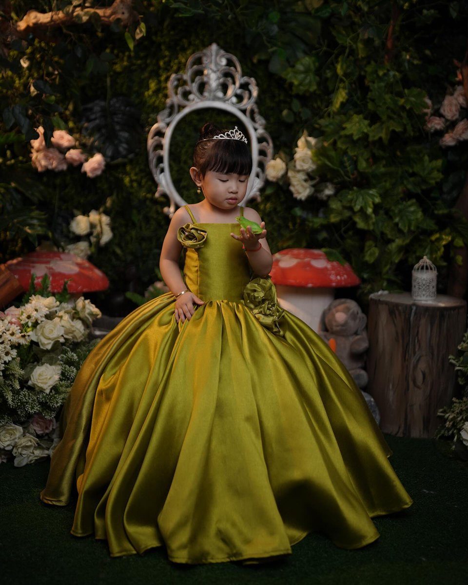 RICARDOLAMBERT1's tweet photo. Annika turns 3 with a Disney Princess theme: The Princess and the Frog. Edited photos coming soon! https://t.co/Q3yfRfCgcZ