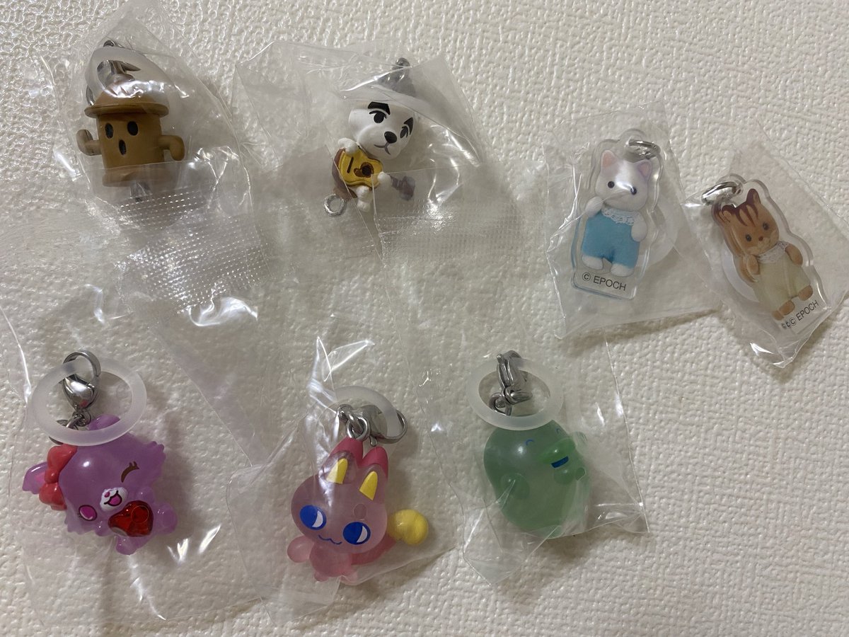 rskoukan's tweet photo. @mayurikalove210 画像以外にアンパンマンめじるし（バイキンマン）所持してます。当方おじゃる丸の電ボ求めてます。ご検討よろしくお願いします。 https://t.co/gh2oGmpDIc