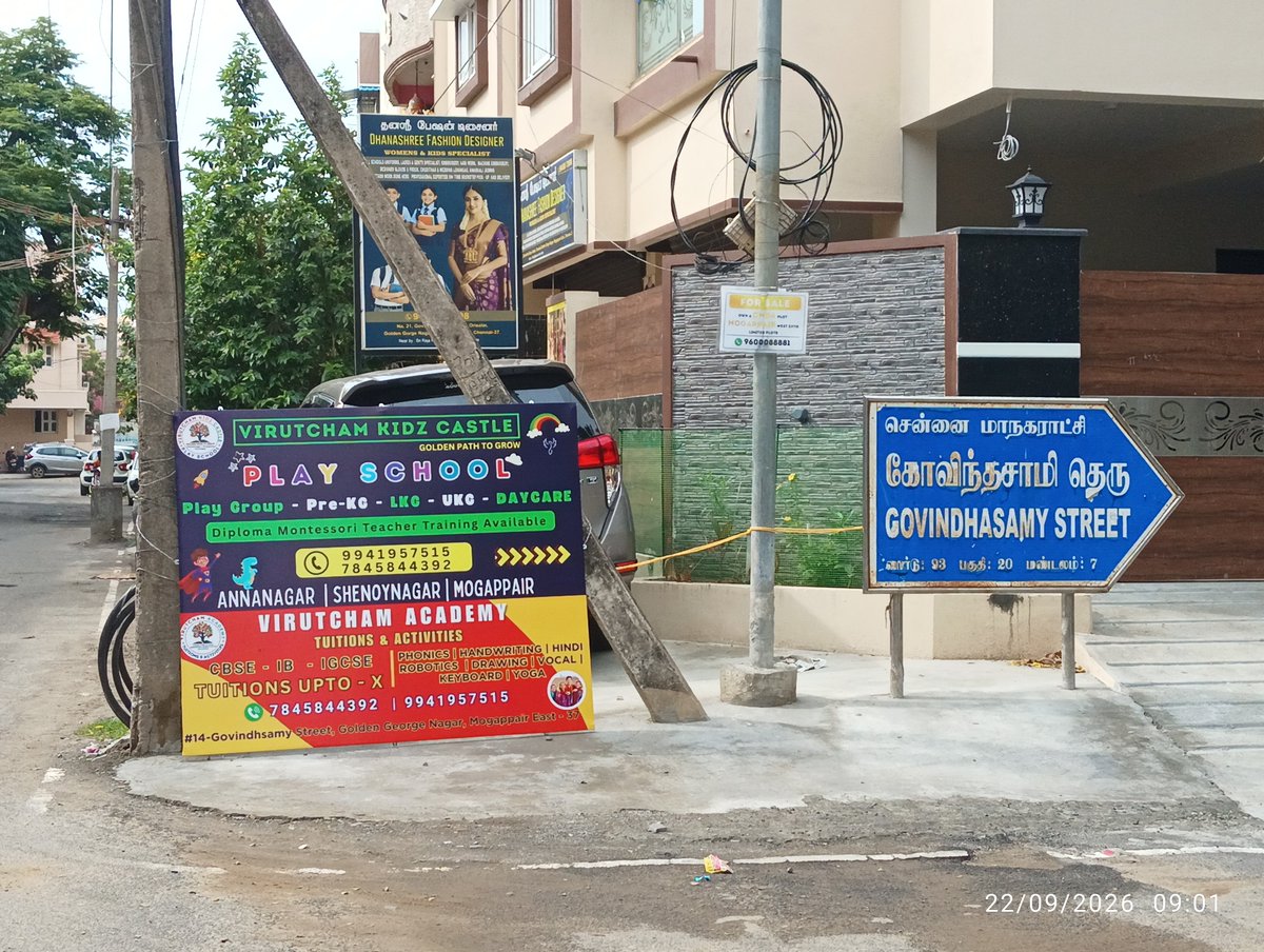 DeepakVikranth's tweet photo. Illegal advertisement board in the corner of road difficult for road users in Govindhasamy street ori salai junction ward 93 Zone 7 Request GCC to remove it immediately.@chennaicorp https://t.co/tEaunkm410