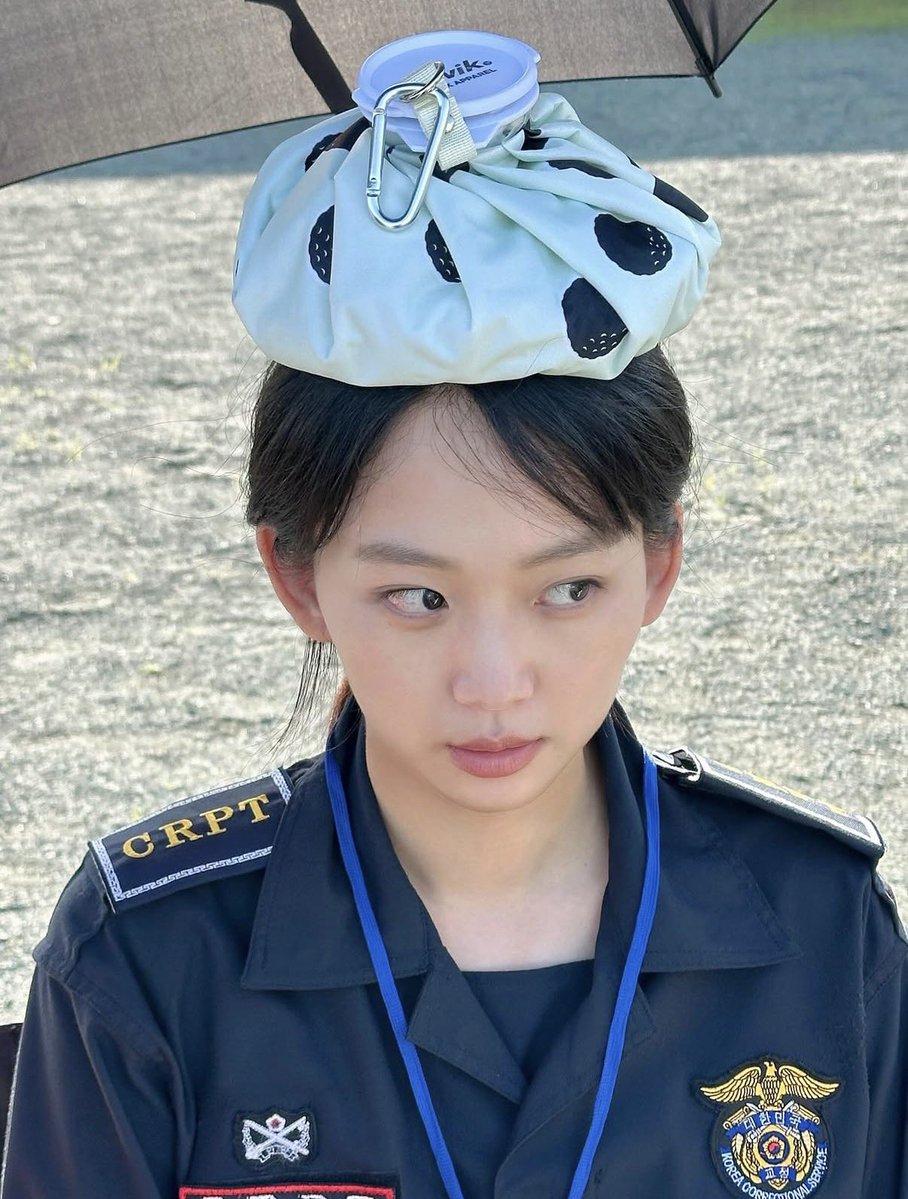 ___ky922's tweet photo. 久々にハマったーー！！
そしてギジュちゃんの役が面白いㅋㅋㅋ
いじめ等、犯罪を犯してもそれが悪いことだと思わない胸糞悪くなるようなそんな学生、親、教師に鉄槌を下す教権局…最高にスカッとさせてもらいました👍🏻👍🏻
#鉄槌教師 完 https://t.co/6Vo0jbVrDe