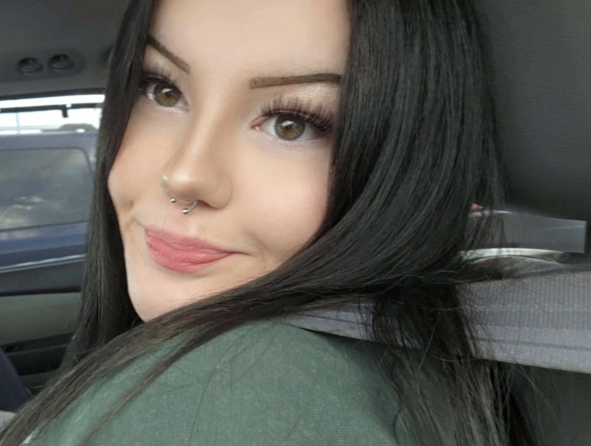 err636442220455's tweet photo. $yourstrulytrin444      ✅️ https://t.co/3DMbNKpqQ8