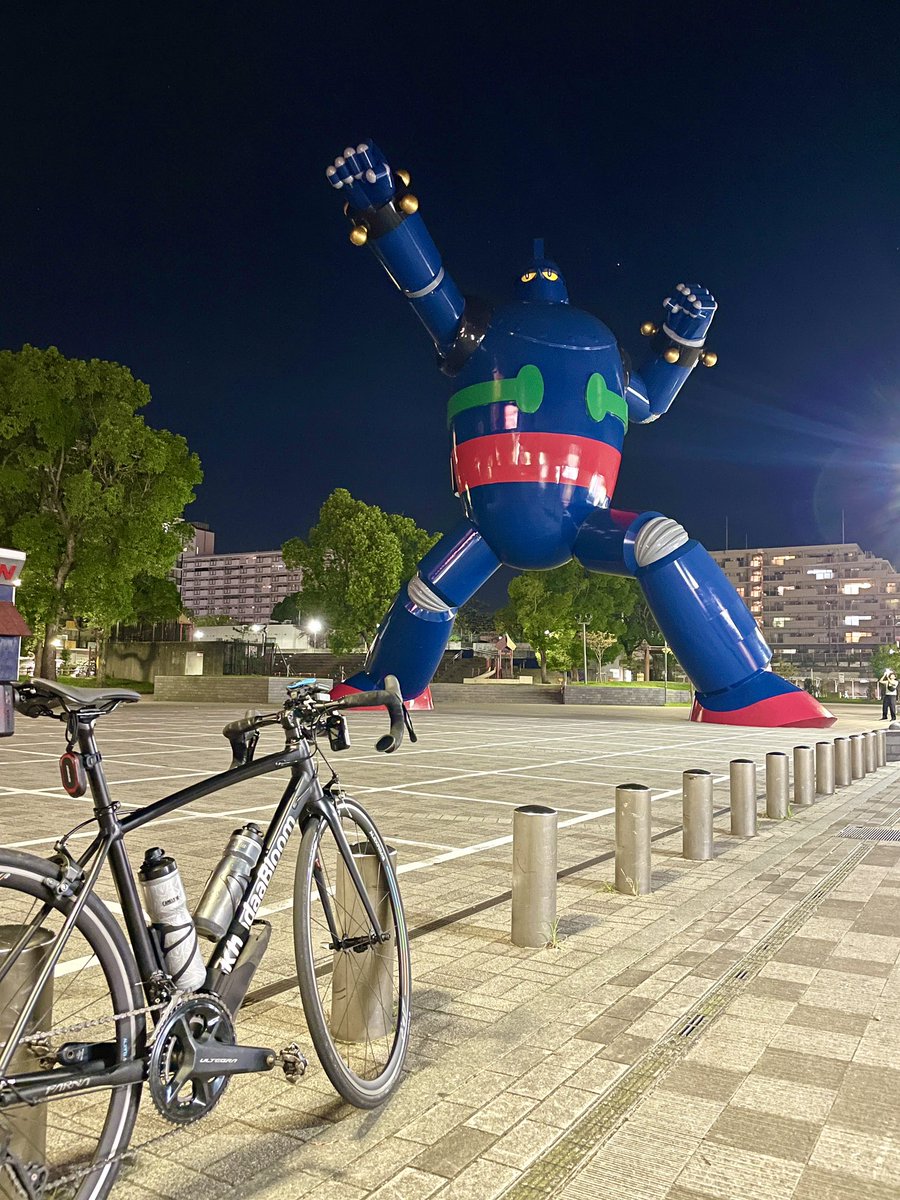 satmacsat's tweet photo. #鉄人28号 #ロードバイク #Khodaabloom #ロードバイク初心者 #khodaabloomfarna https://t.co/xta4jdeeUT