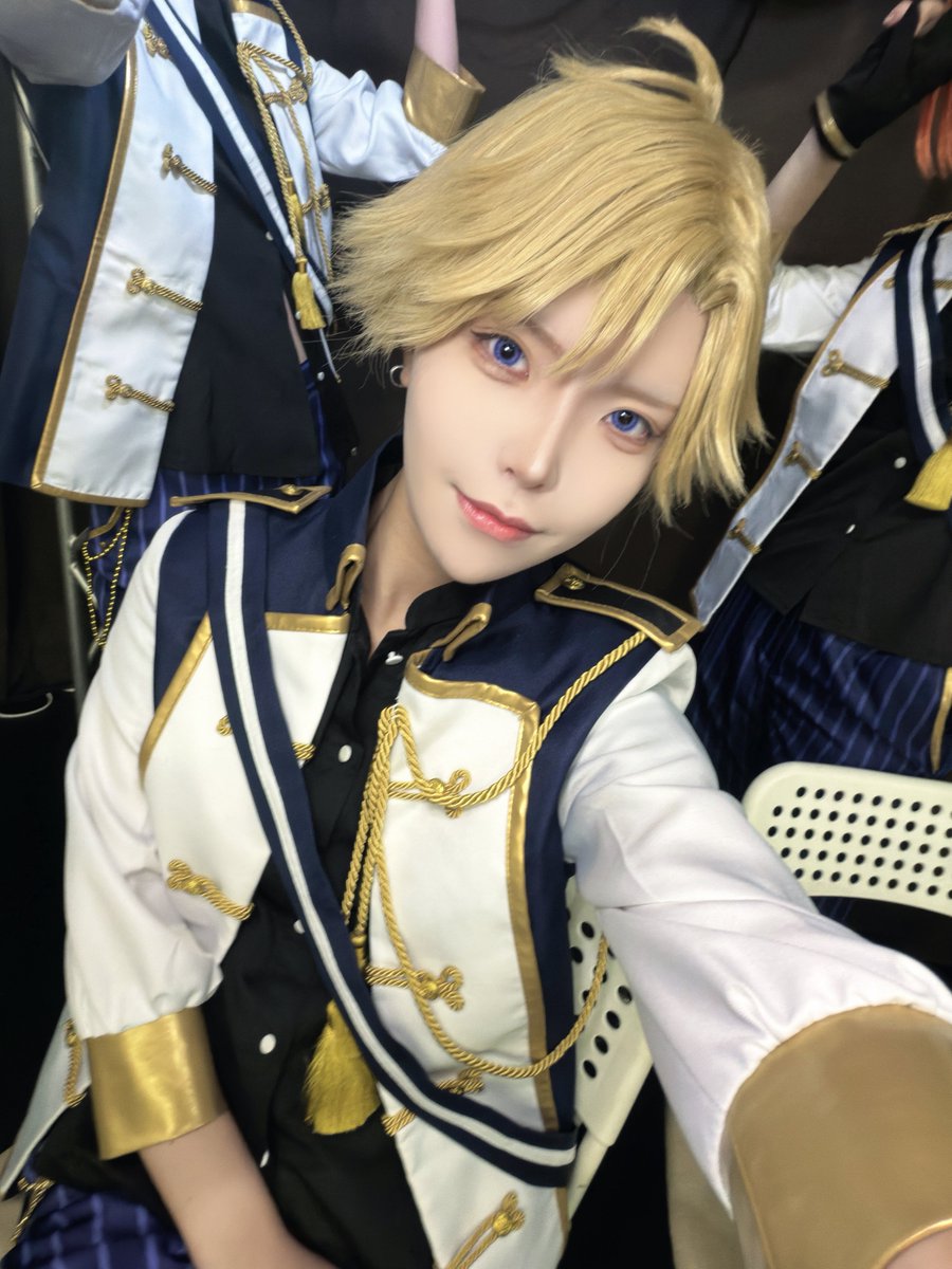 uu_tyama_'s tweet photo. *Cosplay

りつちゃんとレオと一緒♡

 #アコスタ池袋 https://t.co/4BkDZHpHUi
