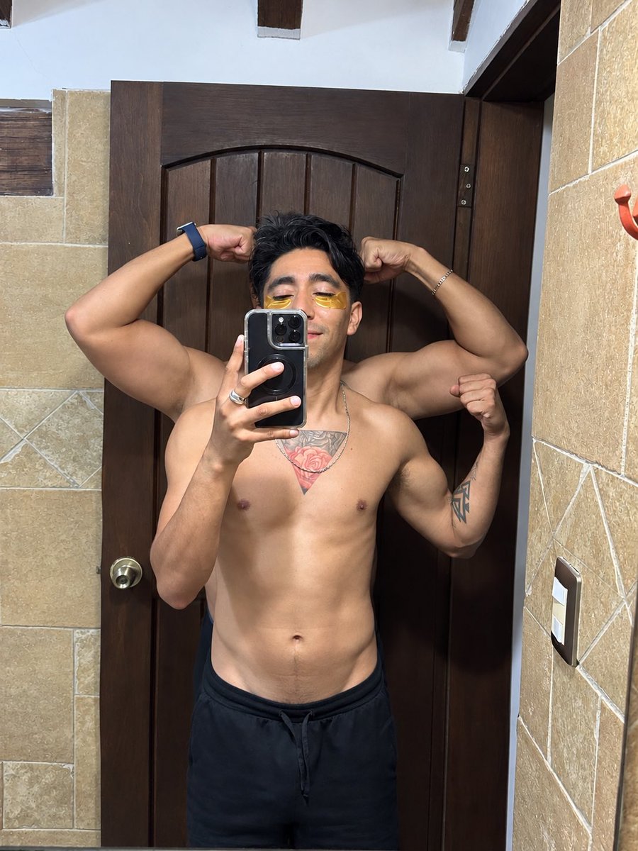 indobrownis's tweet photo. #Machamp 💪🏻 https://t.co/hepoCWV2kA