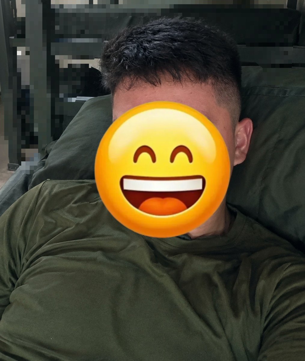 gloc_9mm's tweet photo. Naunsa ka noy?
Pinagsasabi mong feeling famous ako dito? 🤣😂🤣😂
May "block" button jan sa settings baka di mo alam🤣

Yotnanam kitdin😂🤣
Dun ka sa faraway.. Panira ng gising ay.. https://t.co/saXu8LxXgw