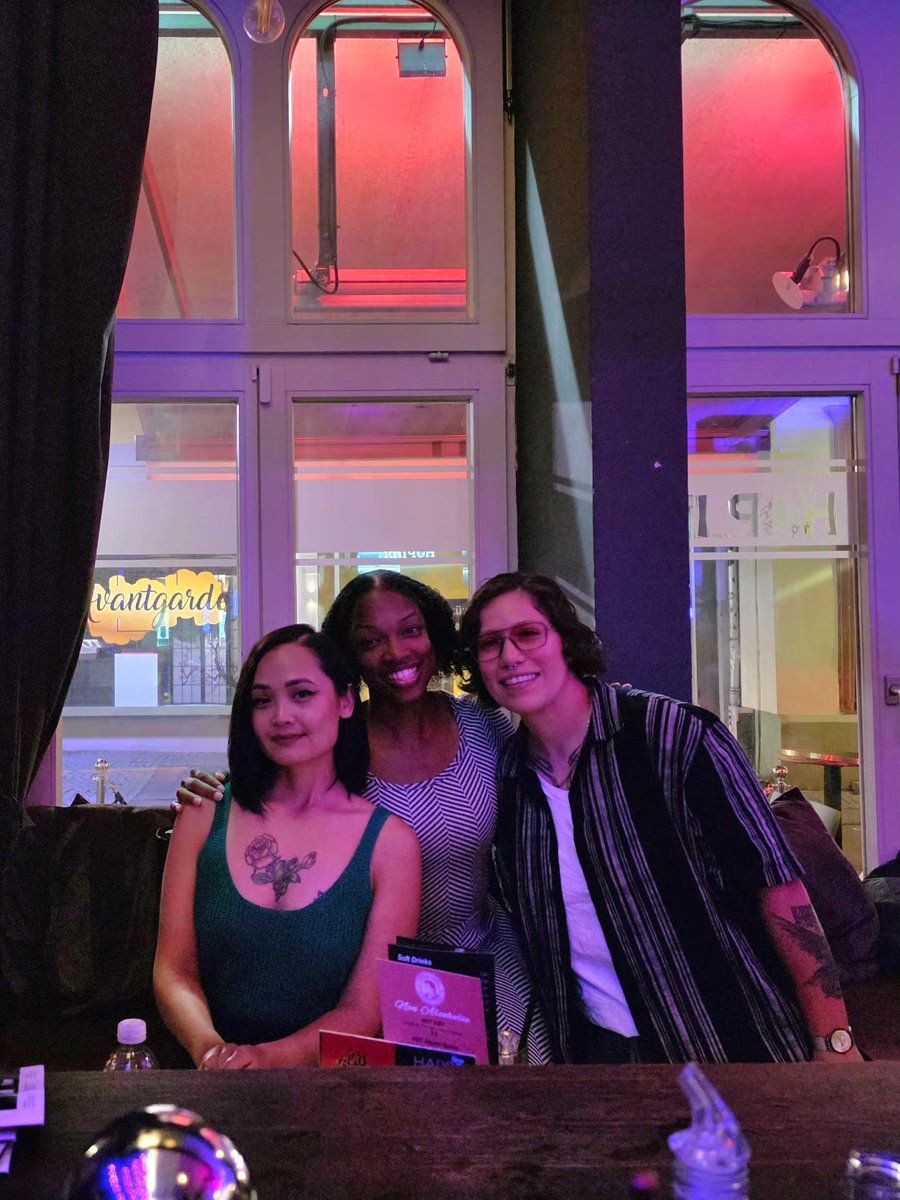 sp_fagner's tweet photo. Chill night celebrating @blazinkryptonite428’s birthday! https://t.co/IACk7KOZjf