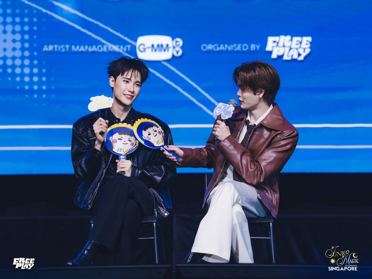 wearefreeplay's tweet photo. (3) ☀️🌙

Organiser: FREEPLAY
Artist Management: GMMTV
Official Photographer: loftydreams co 
Supported by: twoqueensasia

#JuniorMark1stFMSingapore
#GMMTV #FREEPLAYSG #JuniorMark https://t.co/CA0jYRrWCp