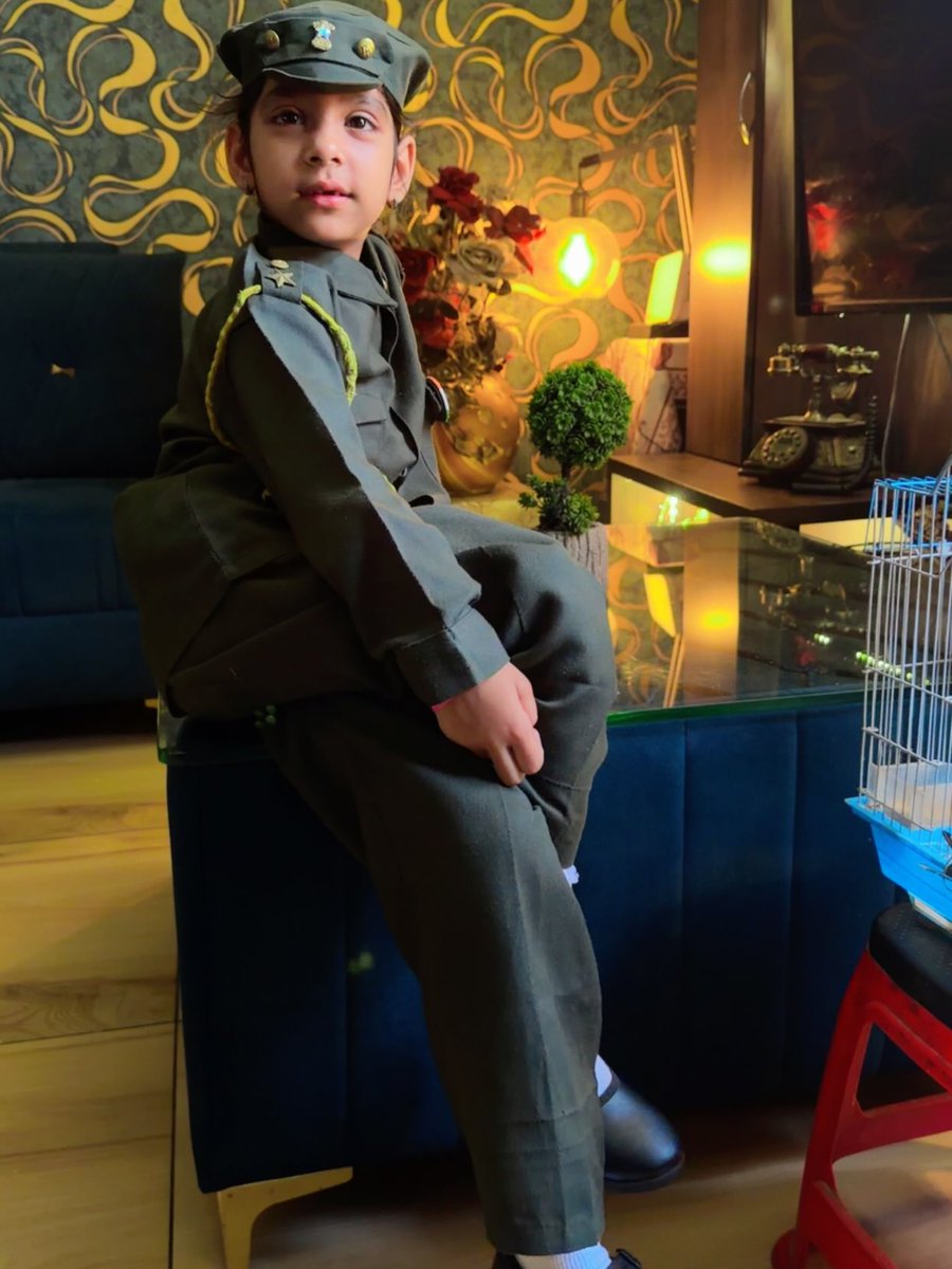 geremias45's tweet photo. I don’t just wear this uniform, I live it. The future of the nation has never looked sharper. https://t.co/zg2GURpV3Z