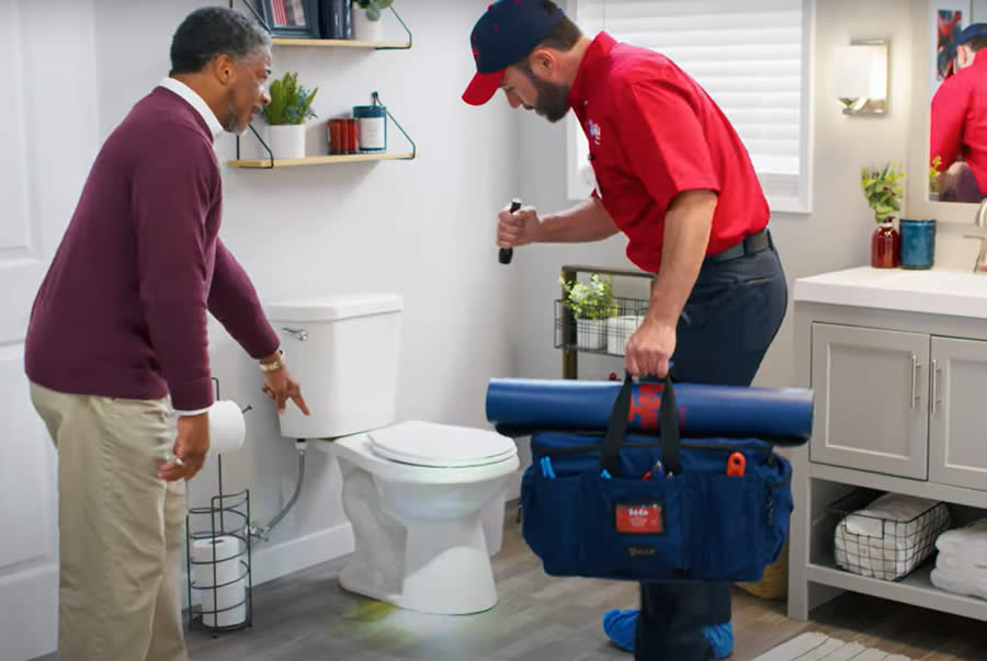 mrrooterdtx's tweet photo. Sweating, Leaking, or Cracking: Pinpointing the Source of Water Around Your Toilet Base

A puddle around the toilet base doesn’t automatically mean the toilet is leaking. Condensation, a failed wax ring, a loose connection, or even a hairline crack can...

https://t.co/Jze25DPF4g https://t.co/oLo77Vfx3m
