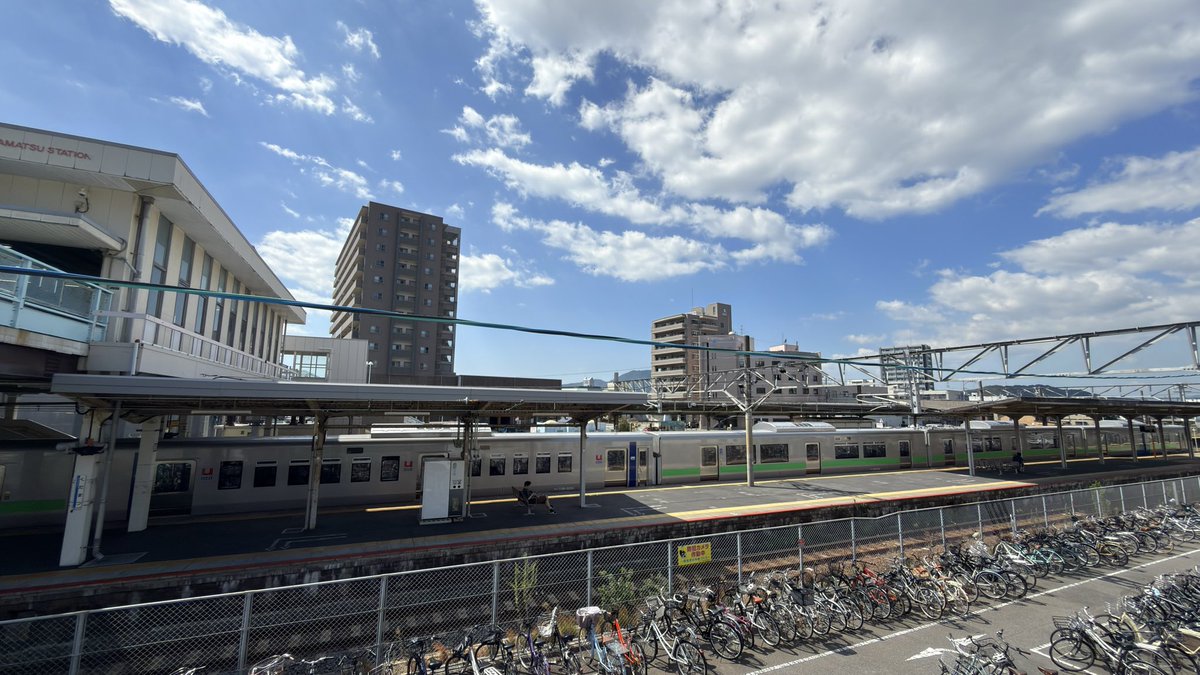 mori01115800's tweet photo. #739系#甲種輸送#下松駅 https://t.co/MUFibxE5JG