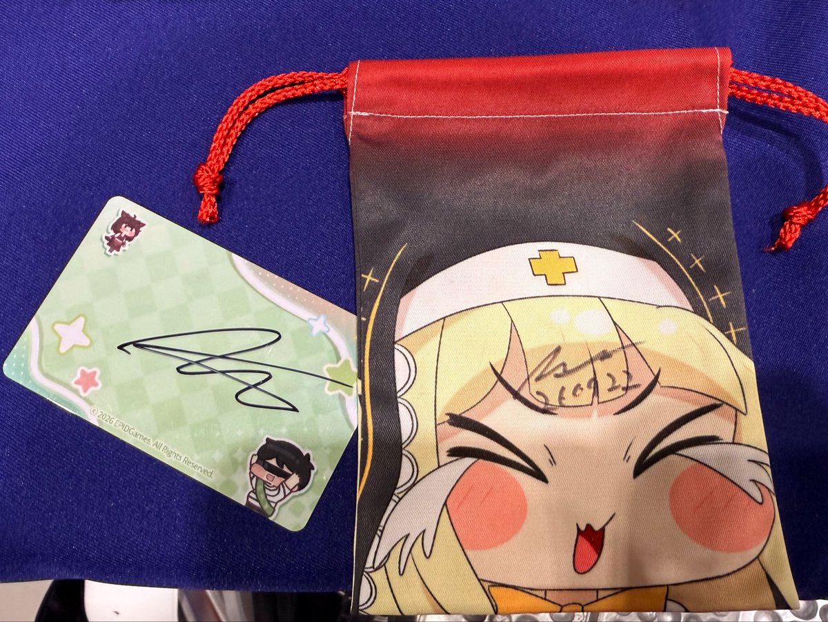 Loliconum's tweet photo. 自分用のスピ巾着に代表のサイン貰っちゃいました！ https://t.co/M4Ra8HxuDn