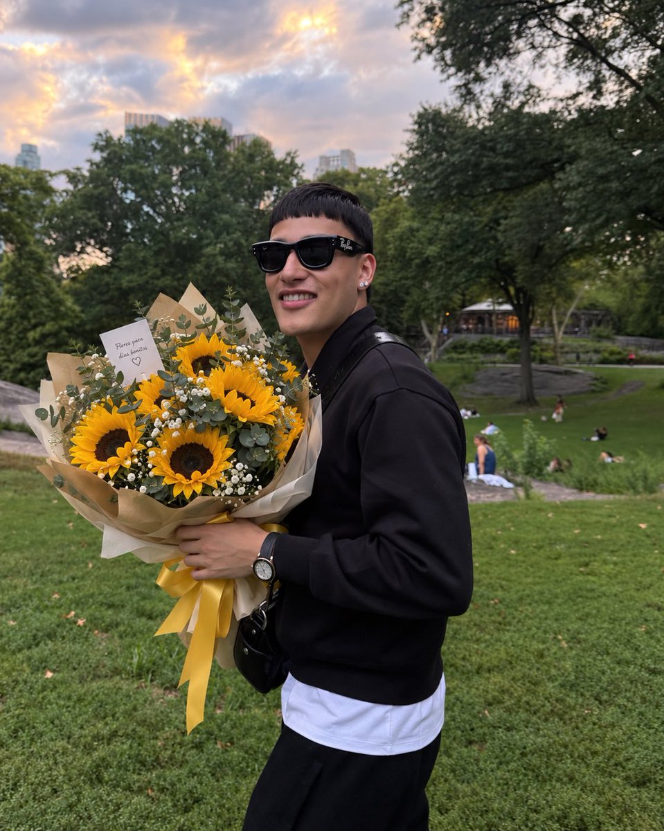 elmalibaby's tweet photo. Cómo crees que me iba a olvidar de ti gordita, te quiero 🌼 https://t.co/acplsZimkM