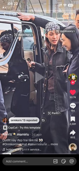 Popcorn9401's tweet photo. My morning timeline 22/09/2026:

_ Rumor has it LingOrm is real… and apparently, they’re dating. 👀🥹 The delulu department is officially open for business.
_ Ling and Orm posted on X at the same time (I bet they're together) to clarify the misunderstanding about the guitar photo and the hairstyle. (Yet they did not clarify the rumor about dating each other 🤭)
_ Ormbibi reposted P'Korn style clip yesterday. Does she secretly enjoy OrmLing too? 🤭🤭
_ Orm liked a fan-made LingCK video; the watermark is watermarking. It's time to cool down on the thirst, gurls.
_ Today we will have LingOrm in the afternoon and OrmLing in the evening 🎉Hope baby Orm can hold on until the end of the live 😂😂)
_ The OrmLing team is finally coming out of the woods to celebrate our wins. (I don't even know we have that many OrmLing enjoyers 🤣🤣)

LINGORM IS REAL
#LingOrm #หลิงออม