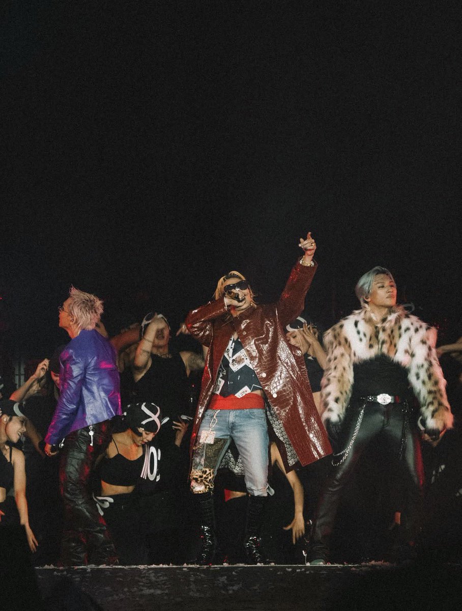 Zoa_Kwon_'s tweet photo. 👑🇫🇷 BIGBANG 2026-2027 WORLD TOUR 〈XX : COSMOS〉 IN PARIS
🐲 ☀️ 😇
🗓 20.09.2026(KST)
📷 cr. Chen yin(Photographer)
#20YearsWithBIGBANG
#CosmosInParis
#20YearsStillShining
#BIGBANG https://t.co/662mXy2pVX