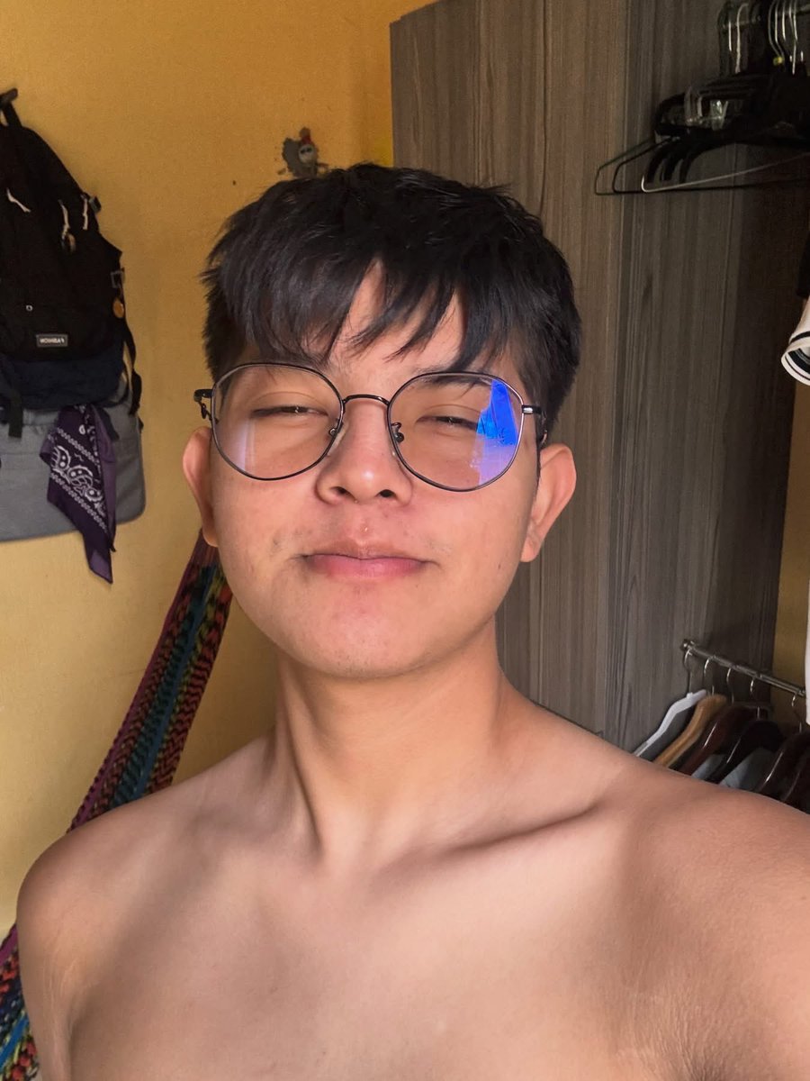 Jimi5xd's tweet photo. 🎧✨ https://t.co/HfDAnr2iBj