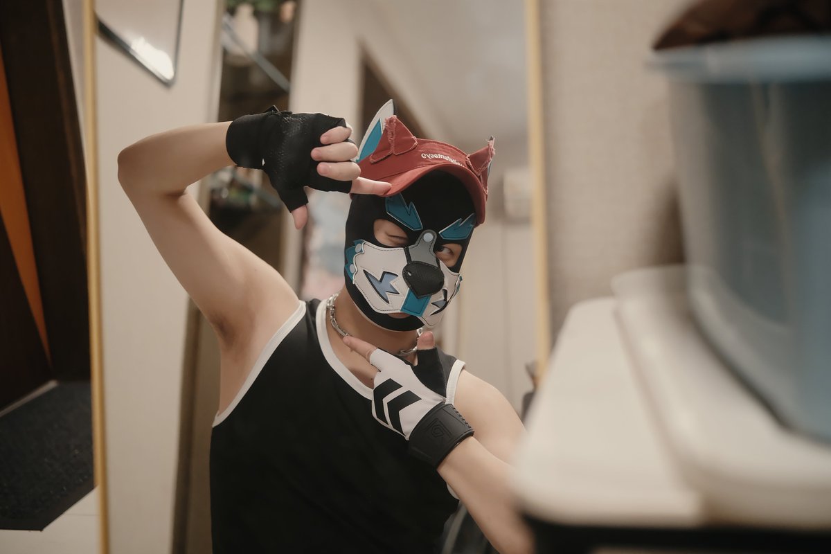 xyx_1027's tweet photo. 傍晚の🛋️
📷：@sunding5791 https://t.co/5EGX0cBHNY