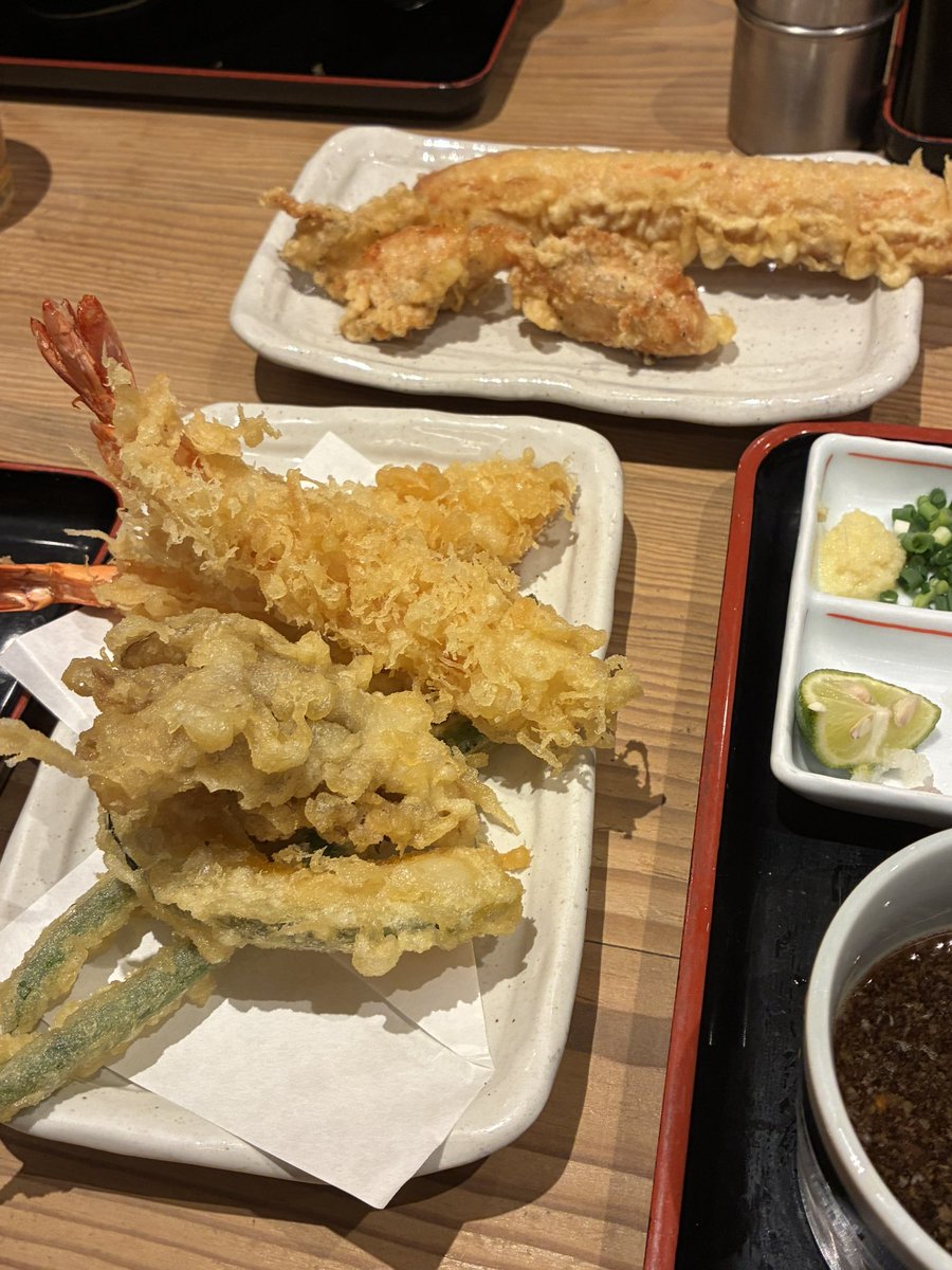 ua__0126's tweet photo. お昼
釜たけうどん
うまかったー
親に感謝！ https://t.co/TKLPFVsMRf