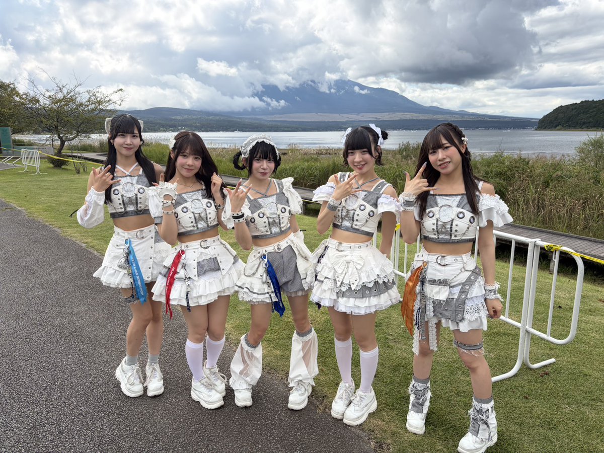 🪷BOTAN STAGE 13:10-13:35 HIBANA さんです🪷 (@HBN_187 ) 📷静止画&動画共にOK 🎫チケットはこちら https://t.co/G