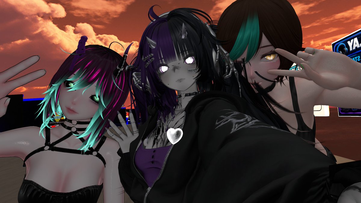 DandelionsVR's tweet photo. VRCHAT WITH SO MANY SWEETIES TONIGHT!

#vrchat https://t.co/s2TTXcfqDo