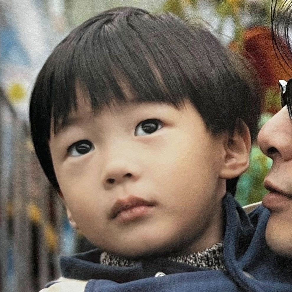 wtliler's tweet photo. dna พี่น้องบ้านลี ทรงผมกะลาครอบ https://t.co/ny71kPGYXC