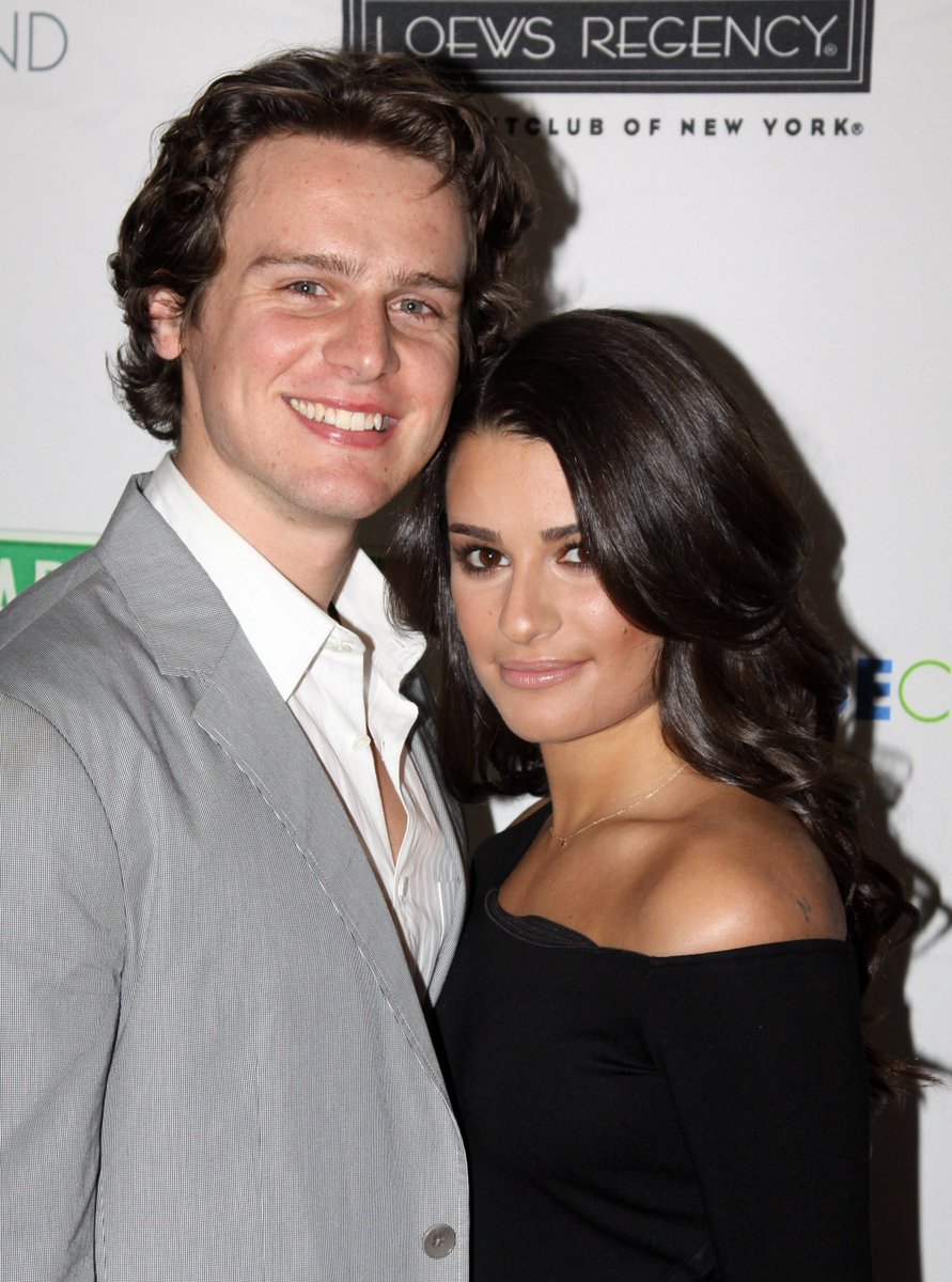 dailygroffchele's tweet photo. at true colors cabaret, 2009 https://t.co/ak6C9tXn0N