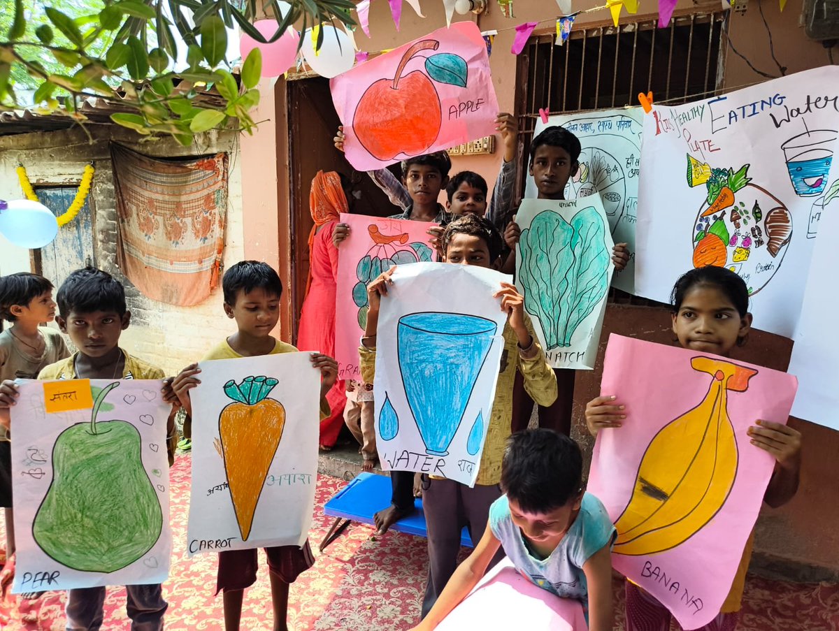 VigyanF's tweet photo. Nutrition Day was celebrated at an Anganwadi Centre in Purvidin Kheda, Lucknow, with Vigyan Foundation’s support. Around 55 women, girls &amp; children joined activities promoting healthy eating. #NutritionDay #CommunityHealth #PoshanDiwas #Awareness https://t.co/DGjNQXzJHQ