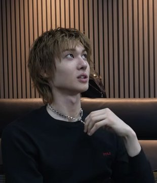 dt_tierra's tweet photo. @martinmetricsvn MARTIN EDWARDS makes stage charisma look effortless, carrying PRODIGY PRODUCER talent with an undeniable MAGNETIN aura.

MARTIN STEALS THE SPOTLIGHT

#MARTINStageMastery
#CORTIS_InkigayoTokyo
#MARTIN #마틴 https://t.co/U6oyoRWzq3