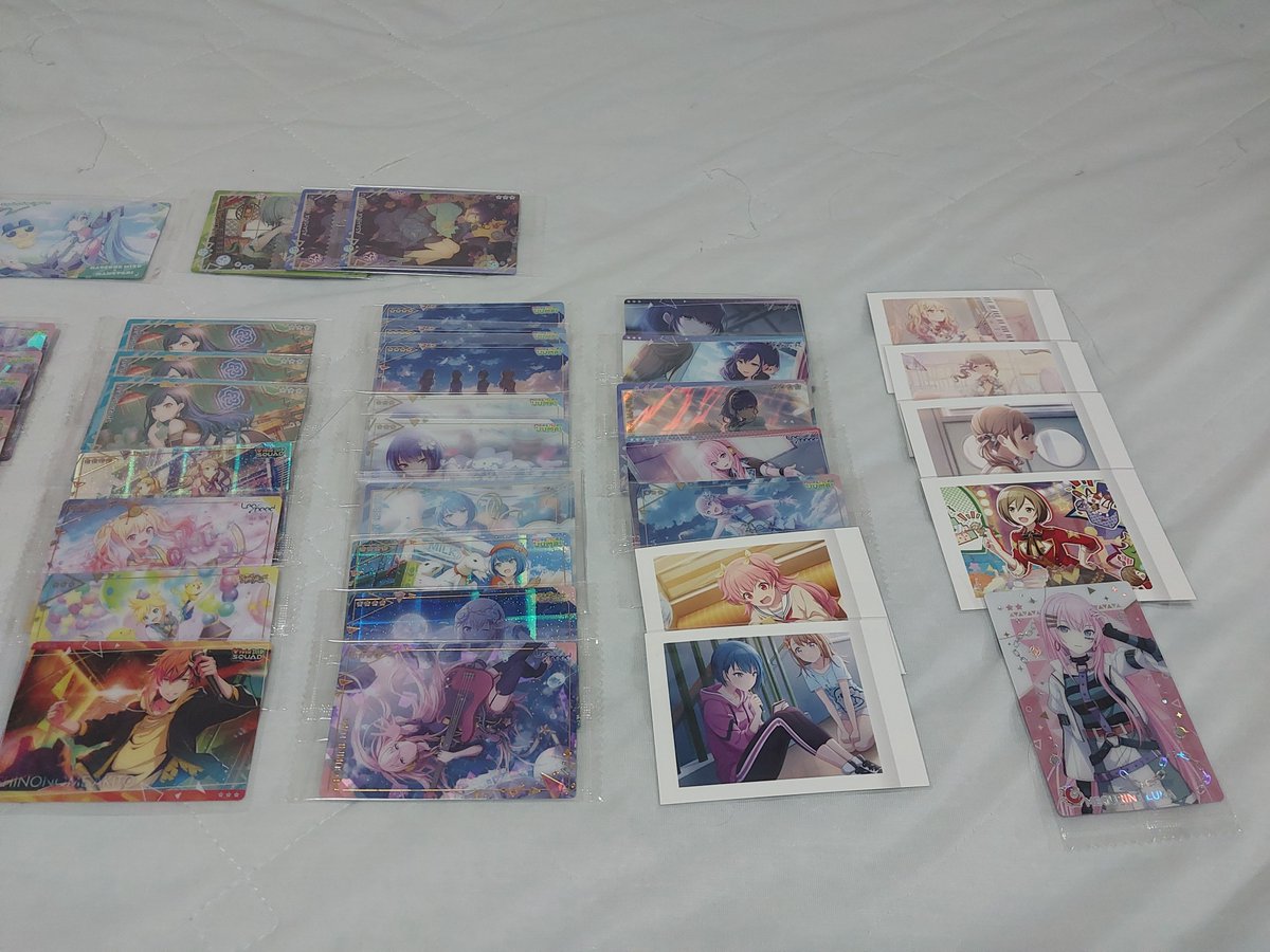 hi5b6s's tweet photo. プロセカ　交換　買取

【譲】画像1 ~ 3

【求】グリ缶 56C 暁山瑞希 or 定価＋送料

✧郵送
✧仮約束◯
✧買取→PayPay /メルペイ/ 現金書留

検索からでもお声がけください🍀*゜ https://t.co/L4ZhrCP7ge