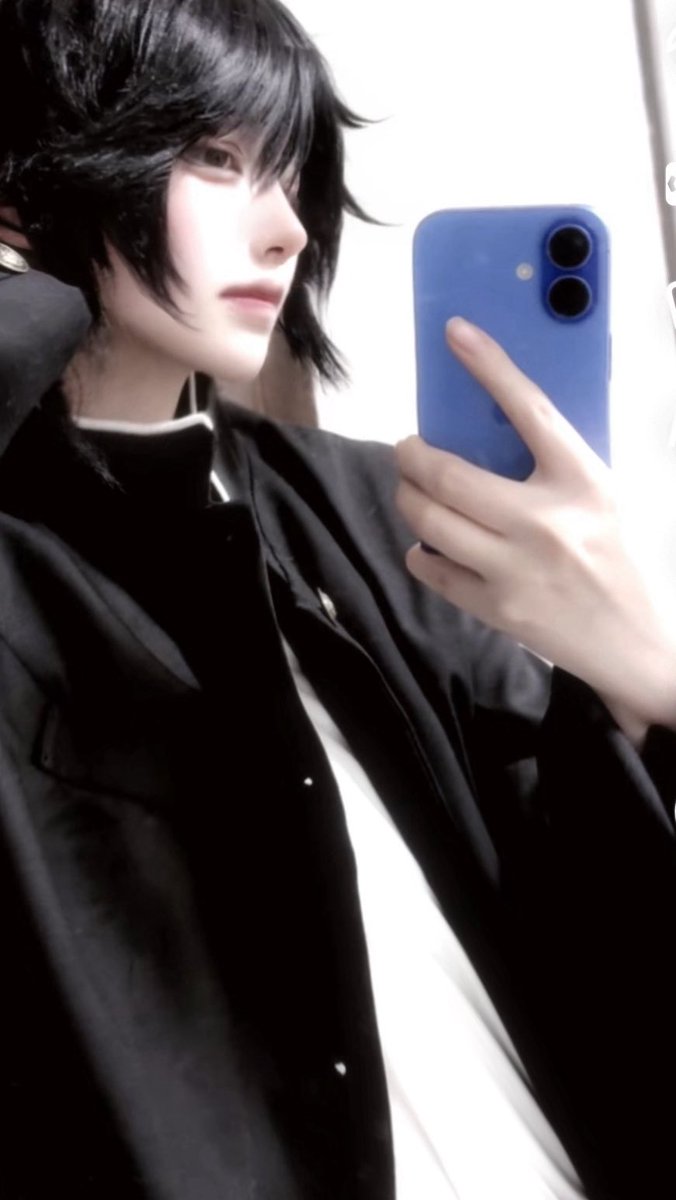 ranf8_'s tweet photo. 試着！ウィッグ長さが足りなかった、買い直しだ(´ω｀）ﾄﾎﾎ… https://t.co/bQLaK1V8Mp