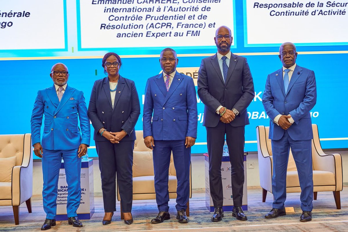 UBACongo's tweet photo. UBA Congo au cœur des échanges sur le financement et le développement du secteur privé au Congo 🇨🇬

La semaine dernière, UBA Congo a pris part à deux rendez-vous majeurs consacrés aux enjeux économiques et financiers de la République du Congo :

🔹 4ᵉ Colloque de l’APEC-Congo & 5ᵉ Forum du CDBEFA, tenus du 17 au 19 septembre à Brazzaville, autour du thème : « Banques africaines : intégration régionale, financement des infrastructures et résilience financière ».

Représentée par sa Directrice Générale, Mme Mariam Touré Yago, UBA Congo a partagé son expérience sur les leviers permettant aux banques de renforcer leur résilience tout en soutenant davantage le financement de l’économie.

🔹 Présentation du Diagnostic-pays du secteur privé de la République du Congo, réalisé par le Groupe de la Banque mondiale et l’IFC, à laquelle UBA Congo a participé avec Mme Reine Amandine Pofinet, Directrice des Risques.

Le diagnostic met notamment en avant quatre secteurs à fort potentiel : bois transformé, logistique portuaire, mouture du maïs et aquaculture, tout en soulignant les enjeux liés à l’accès au financement et à l’électricité.

À travers ces échanges, UBA Congo réaffirme son engagement à accompagner le développement du secteur privé et la diversification de l’économie congolaise.

#UBACongo #AfricasGlobalBank #APEC #CDBEFA #SecteurPrivé #Financement #DéveloppementÉconomique #Congo