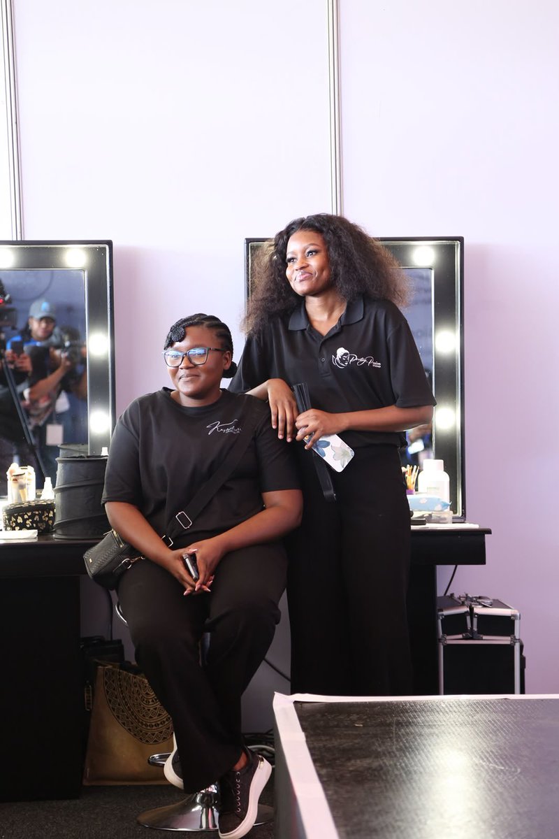 Hlogi_tsa's tweet photo. Dressed in black, but carrying a message that goes beyond fashion. Our heritage is beauty, creativity and courage. GBV is not our heritage. 🖤 #ServicesSETA #BlackRunway https://t.co/AIm8h32ker