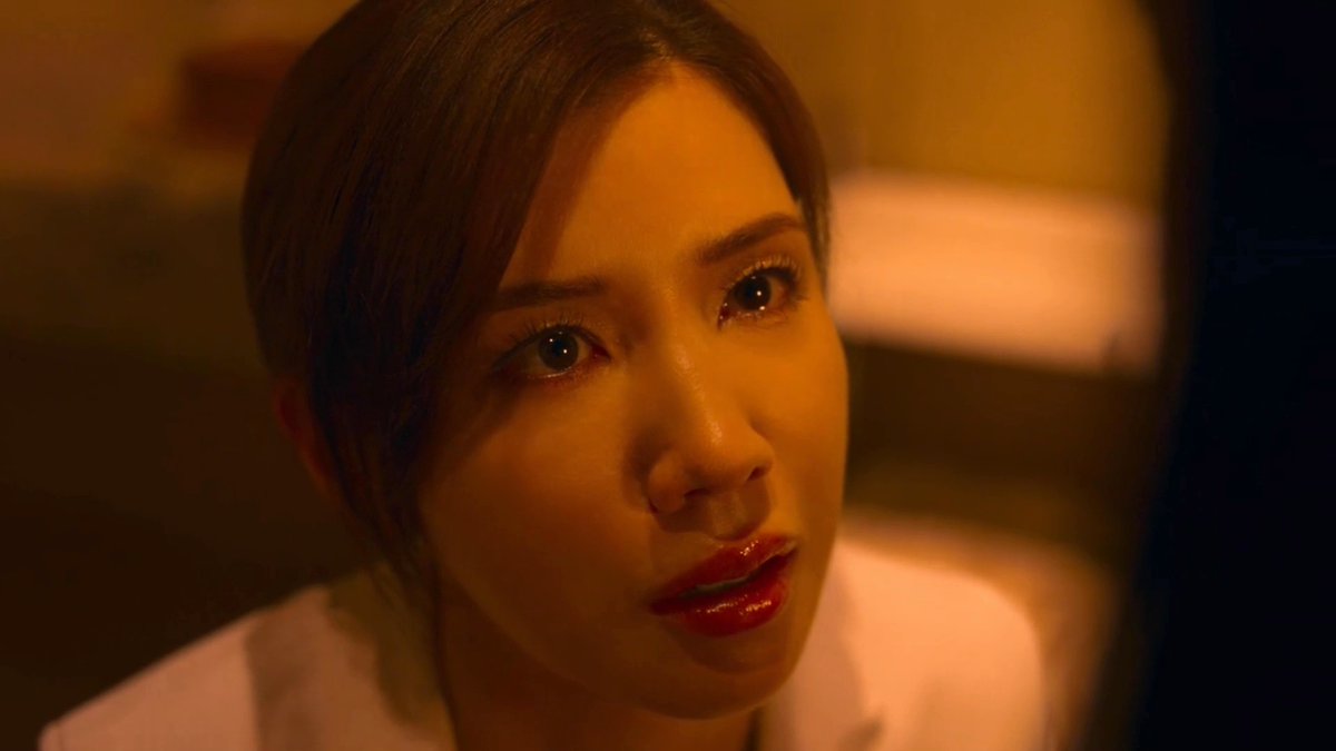TinTonTheater's tweet photo. ドラマ『#ダウンタイム』第4話。
凜の「神の手の継承者」というイメージが、
一気に崩れた回だった。
凜は過去の医療ミスにより、
全身麻酔を伴った手術ができなくなったのか。
新の期待に応えるために頑張ってきたのに、
いずれ新にもイップスってことがバレるのかな。

文とヲ蔵ちゃん。文と疋田。
この組み合わせのシーンが好きだな～☺️
