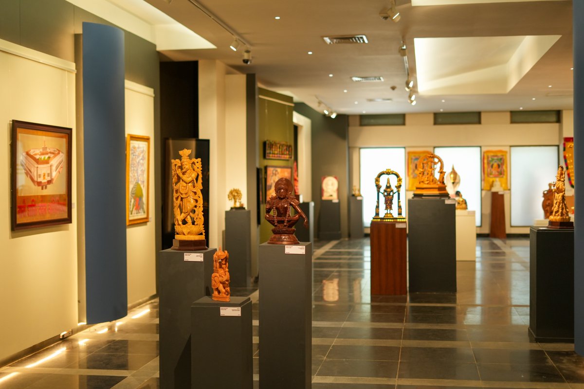 ngma_delhi's tweet photo. Immerse yourself in India’s rich cultural heritage! Visitors at @NGMADelhi are exploring the PM Mementos exhibition—a true celebration of art, history, and national pride. 🎨✨
#VikasitBharat #NGMADelhi #CreativeIndia #MyBharat2047 @ministryofculturegoi @gssjodhpur https://t.co/8AC1OXuU5p