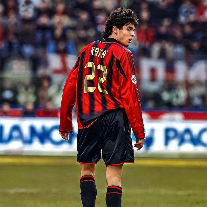 RisingStarXI's tweet photo. "I chose 22 because it represents my age and because Kaká, one of my idols, used to wear that number."

𝗗𝗜𝗘𝗚𝗢 𝗠𝗢𝗥𝗘𝗜𝗥𝗔 (𝟮𝟮) 🇧🇪🗣️ https://t.co/Sza2CHLm40