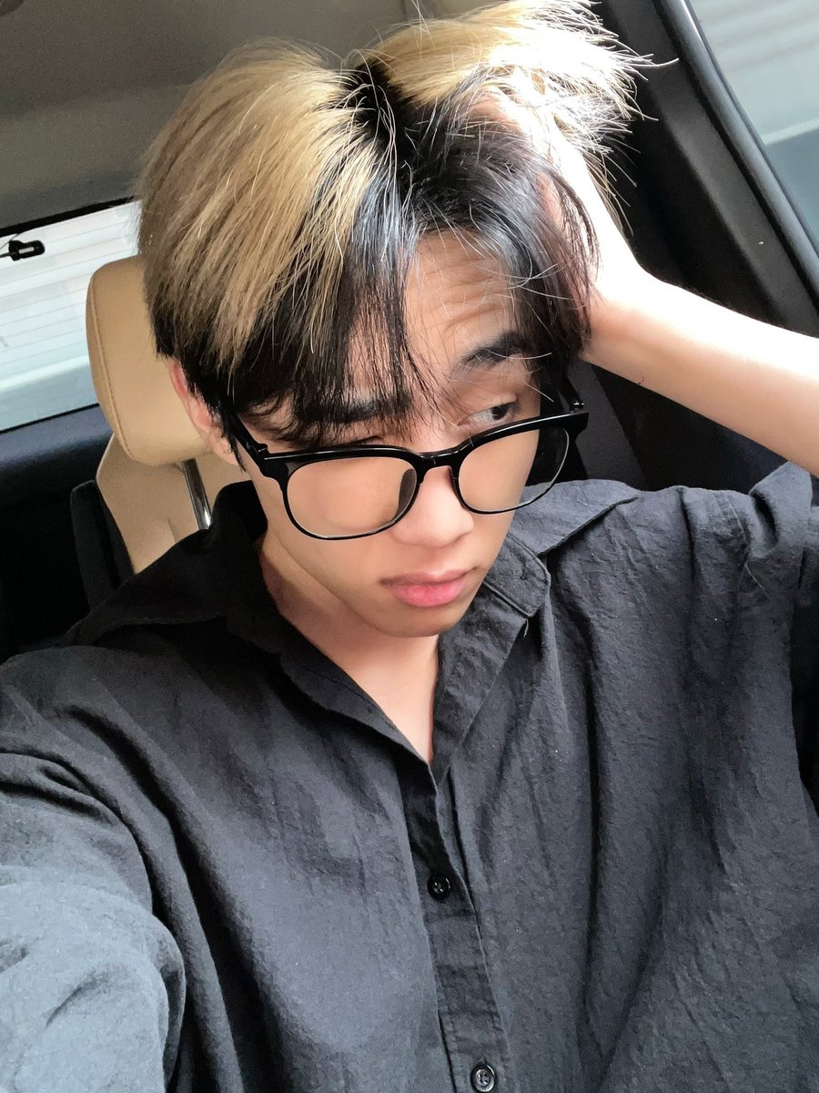 dddllil's tweet photo. 요키떤이보고싳은저녁 https://t.co/BdpkTmj48K