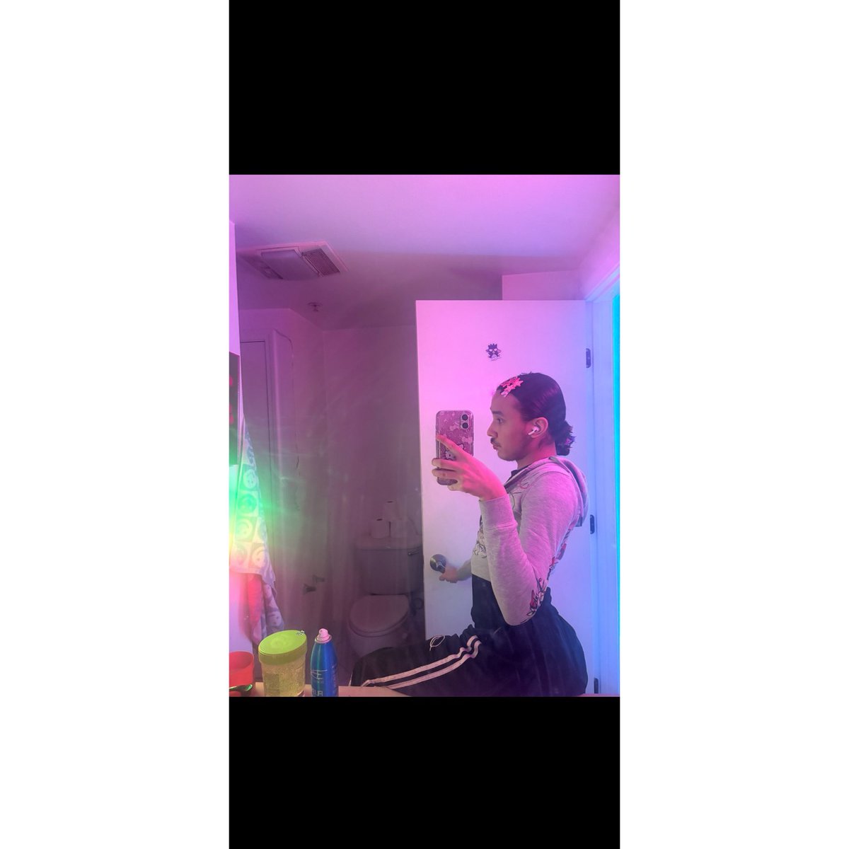 jayjaysosleeze's tweet photo. 💋💋💋💋💋🤭 . #mlm #cute #nfs #femboy #lgbtq #viral #prettyboy https://t.co/tH4S5JGbPD