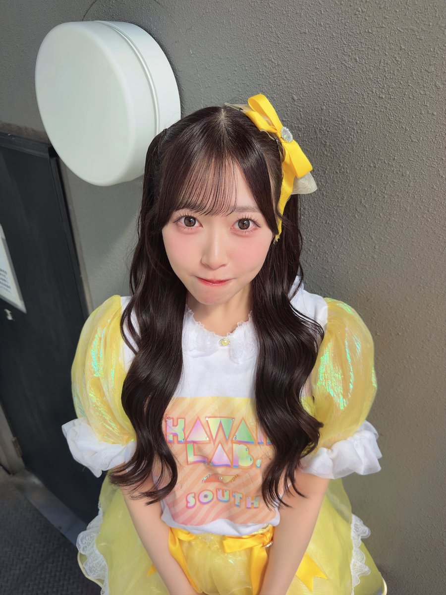 koharu_KLS0411's tweet photo. 定期公演vol.5 ありがとうございました💛

心晴からのhanamaru届いたかな〜？💮

皆さんに久々会えてニコニコとまんなかったよ🤭
楽しすぎたよ〜ありがとう¨̮⃝
 #カワラボサウス #有村心晴 https://t.co/sZqZgTz8zG