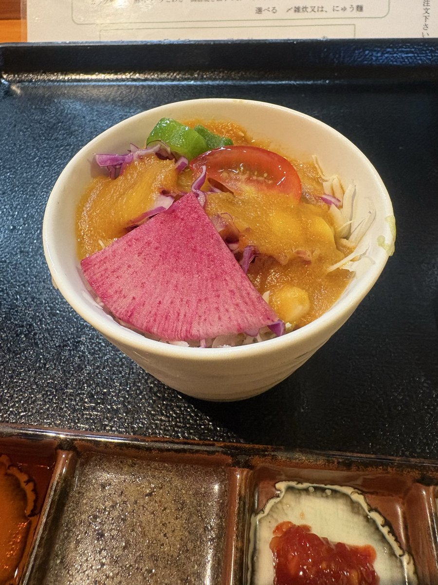hakkouamazake's tweet photo. 今夜は福岡へ遊びに😊
息子とパパはドームへ⚾️
私は気になってたお店で餃子コースをカウンターで堪能してます🥟 https://t.co/hlApxmG6ef