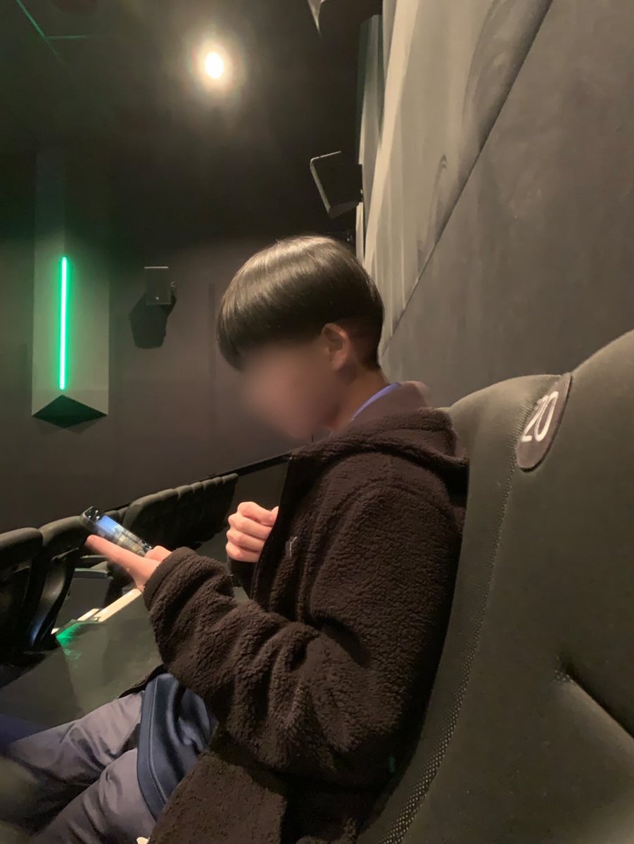 y1ygd8's tweet photo. 高一 陸上部??? https://t.co/vcww1ZMwju