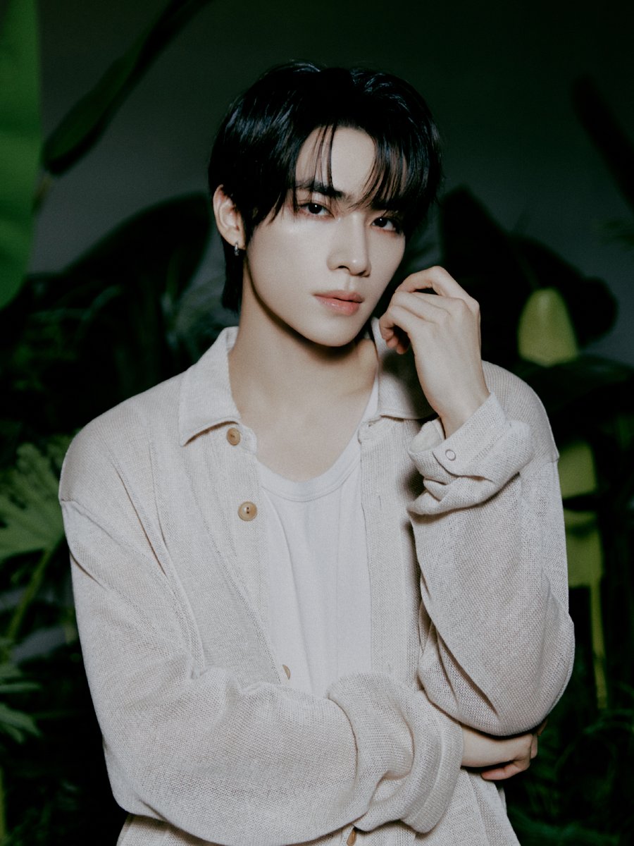 NCTsmtown's tweet photo. NCT 10TH ANNIVERSARY [NCT 2026] EXHIBITION : NEO DIMENSION #SION #XIAOJUN #SAKUYA

자세한 전시 안내는 공식 계정에서 확인해보세요 
X @NCTNEODIMENSION
Instagram https://t.co/30HbgvfMZQ
TikTok https://t.co/7daQN6SbVk

EVERYTHING, ALL AT ONCE, NEO
https://t.co/9i4m2vytlh 

#NCT #NEODIMENSION
#NCT_10TH_ANNIVERSARY