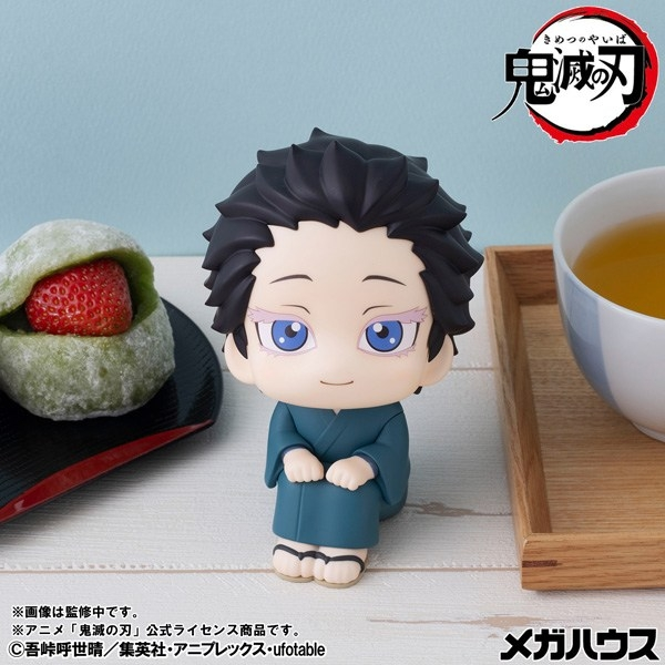 kimetsugoods's tweet photo. 見上げる狛治が「るかっぷ」に！

【るかっぷ 鬼滅の刃 狛治】

狛治の表情や姿をかわいらしく立体化✨

2027年1月下旬発売予定

アニメイトオンラインで予約受付中！
https://t.co/QUMmBtB209 https://t.co/zdnHhYghUx
