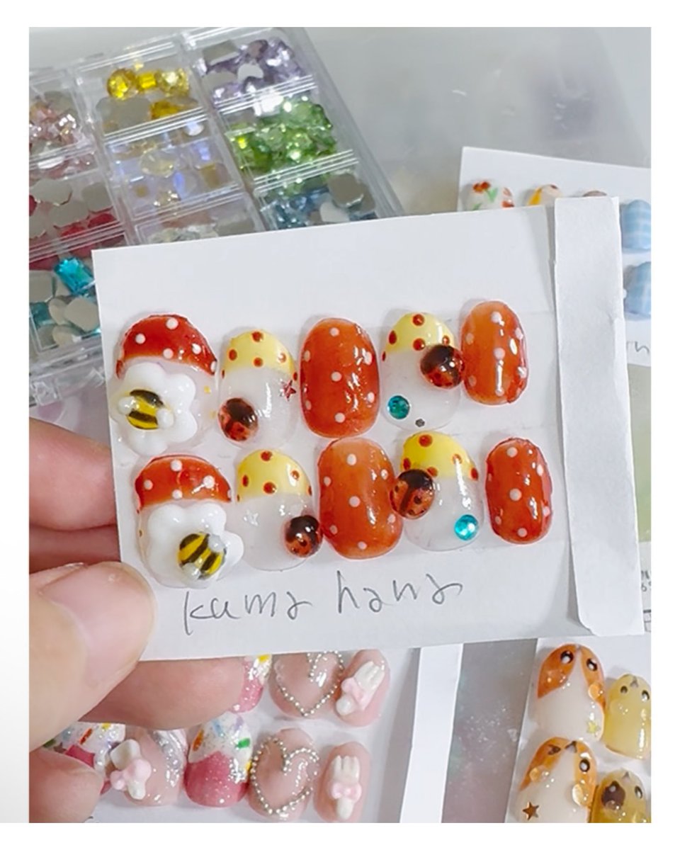 kameringo1018's tweet photo. 🐝🐞🌼💅
∞-———————∞
#ネイルチップ #ネイル #nail #nailtip #ネイル初心者 https://t.co/o76OaNj35B