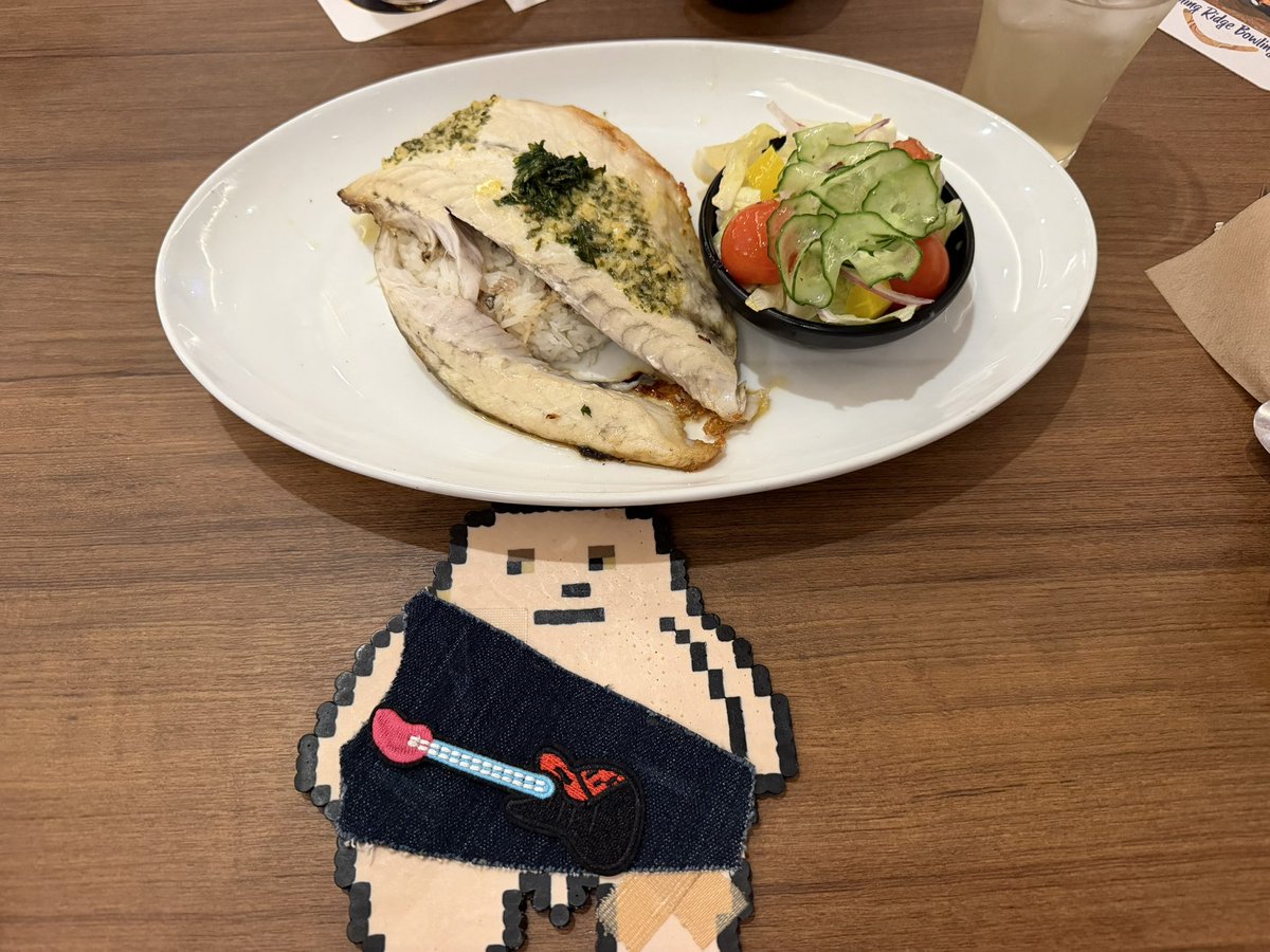 BokkyPooBah's tweet photo. Good evening beautiful kings, queens, NPCs and bots!
Grilled barramundi with rice and salad and a ginger beer.
THANK YOU FOR YOUR ATTENTION TO THIS MATTER!
#chadlife #dowhatyouwant #bewhoyouwanttobe https://t.co/anakgTpo4M