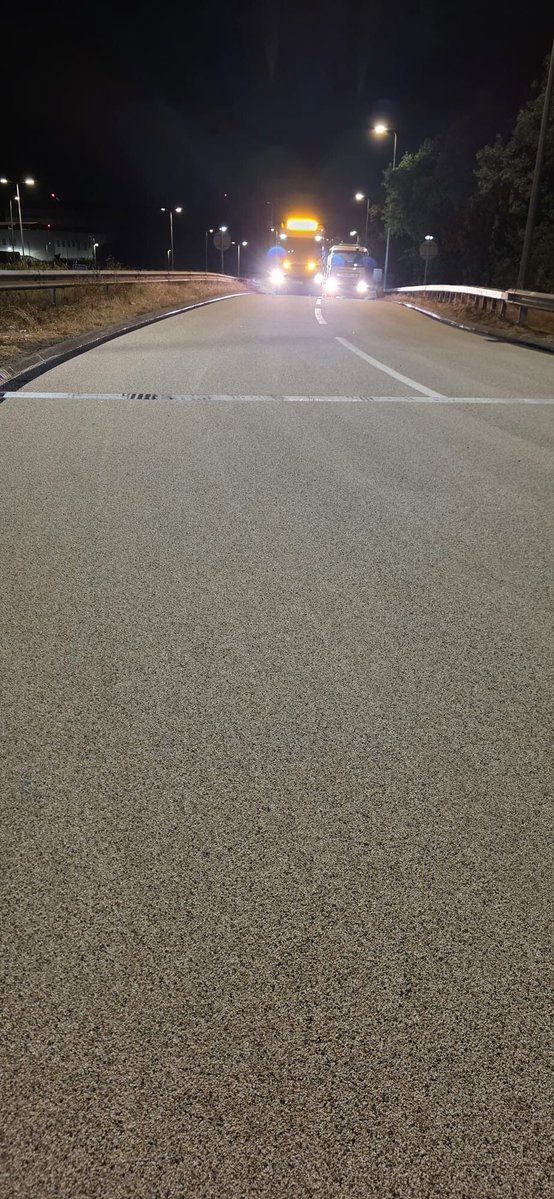 hiwayservices's tweet photo. 🛣️ A27, Peterborough
A look at our team continuing works on the A27 in Peterborough, installing MMA High Friction Surfacing in Buff.
Contact us to discuss your next project:
☎️ 01227 714 380
🌐 https://t.co/nXcI3KpMJx
#HighFrictionSurfacing #HFS #MMA #RoadSafety #A27 https://t.co/bwbA8OkgBt