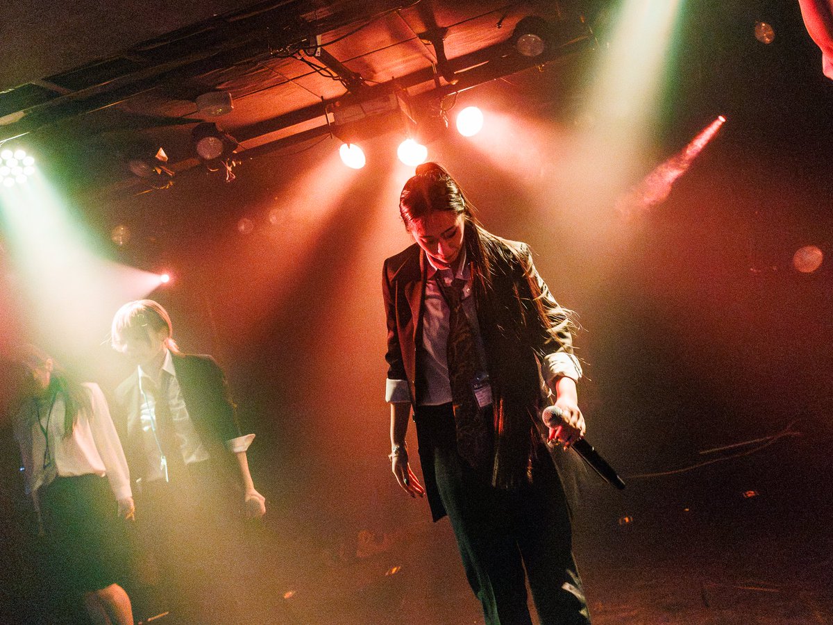 Sou1104's tweet photo. 会社でミダレさんとは逆側の隣の席のフカミさん

モナ・ミダレ生誕2026「会社で隣の席のミダレさんは、実はサキュバスだった！？」  
#スケベサキュバス生誕祭 
#あちゃー2026 
#始発待ちアンダーグラウンド https://t.co/85eEuroXXr