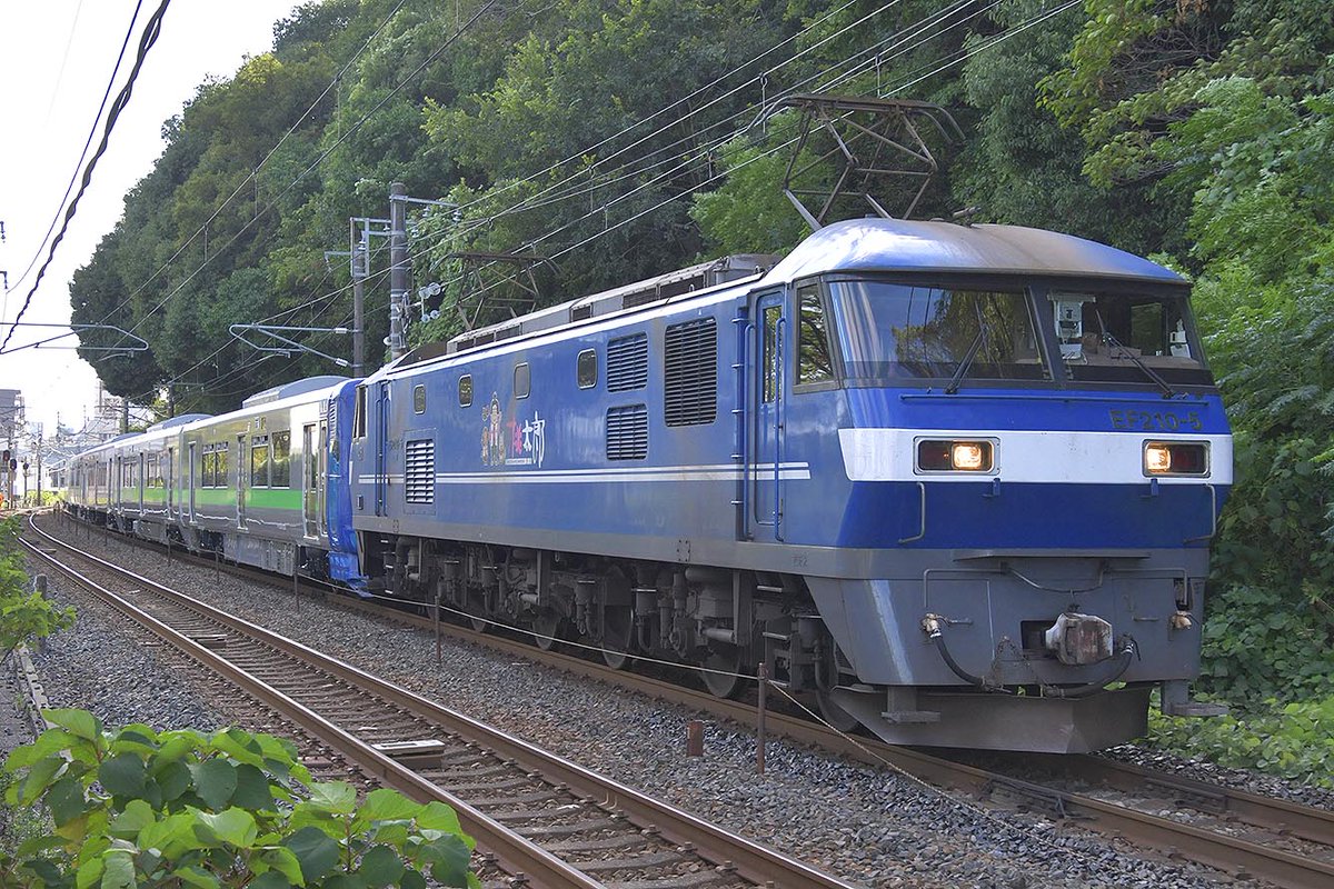 trunk_line's tweet photo. 2026年9月22日 #甲種輸送 臨専貨A 8862レ（予定臨）   
EF210-5（岡）牽引   JR北海道 739系 01H 6B
#ＥＦ２１０大好きクラブ https://t.co/NJo3bz4HO2