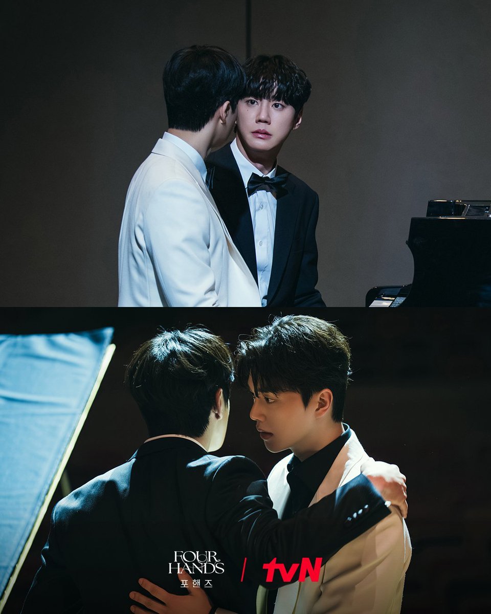 _ballaconme's tweet photo. 17세에도 27세에도 

신랑한테 까만 턱시도 신부에게 하얀 턱시도 입혀주시는 거 너무 감사함 https://t.co/Kx2JLS3rQ4