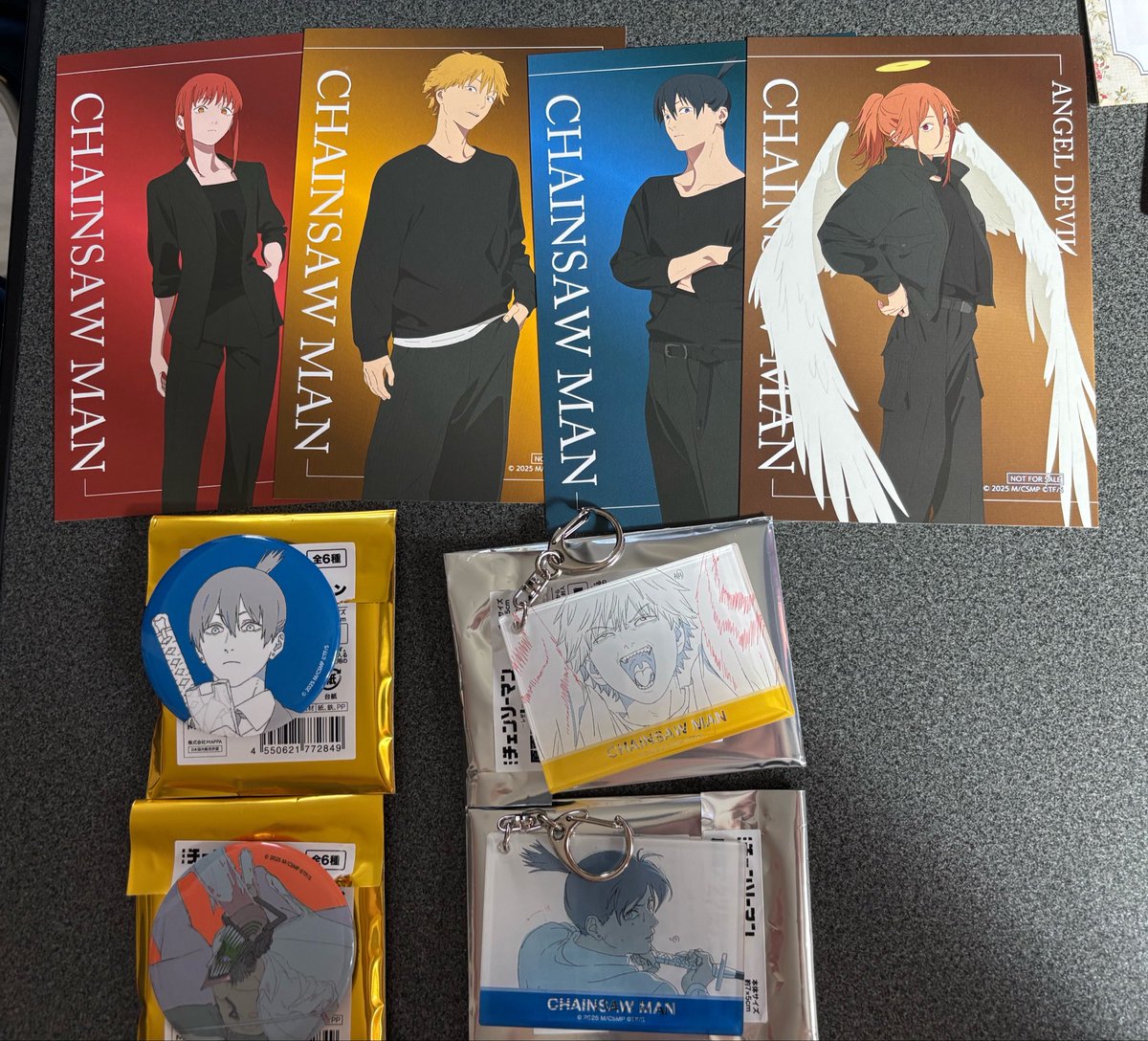 Barelyslept_'s tweet photo. 交換　チェンソーマン　新宿マルイ　popup

譲　デンジ　アキ　マキマ　天使の悪魔
求　レゼ

都内手渡し希望です。
検索からでもお気軽にお声掛けください https://t.co/iYVfkHhwvy